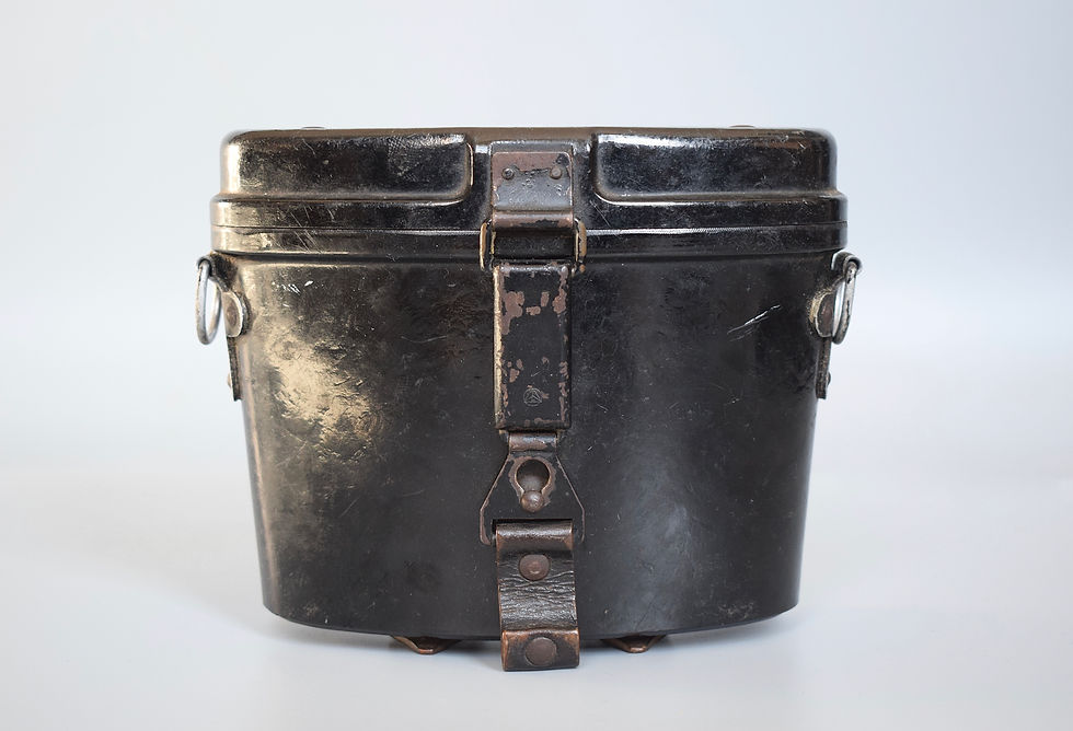 Black Bakelite 6x30 Dienstglas case 'WaA100'