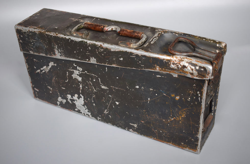 Thumbnail: Camouflage MG34/42 alu. ammo box 'GJD 1938'