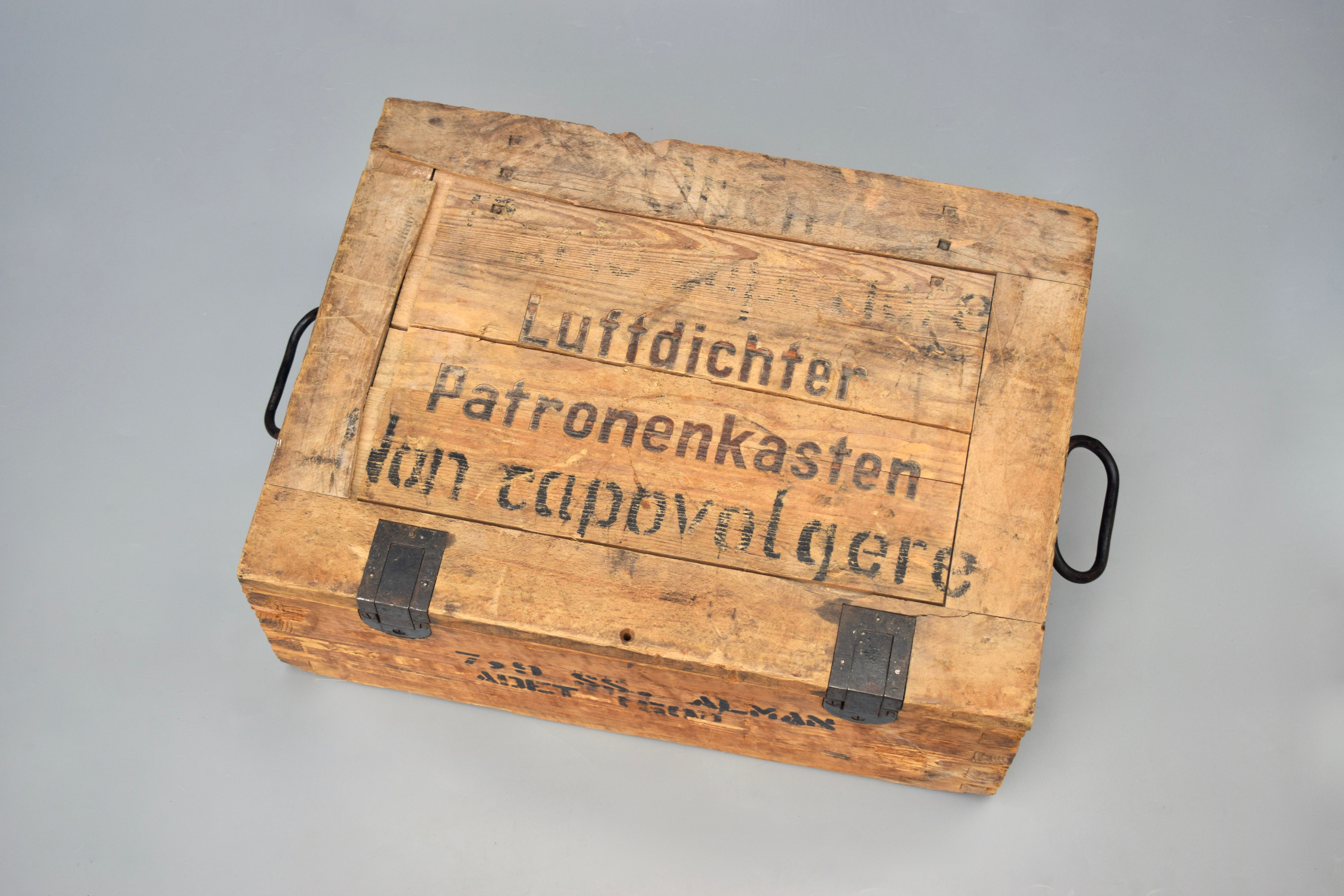 DAK/Tropical Patronenkasten '1500 Patronen s.S. 1939'