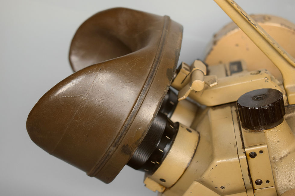 Thumbnail: D.F. 10x80 Flakfernrohr binoculars 'dkl' set