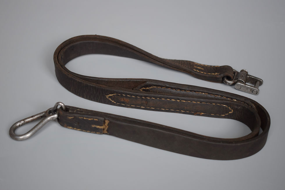 Thumbnail: MG34 / MG42 leather sling 'gyb 1943 WaA'