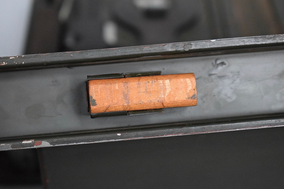 Thumbnail: MG34/42 Kl. Wffm. Werkzeug tool kit 'Hahn & Kolb 1940'