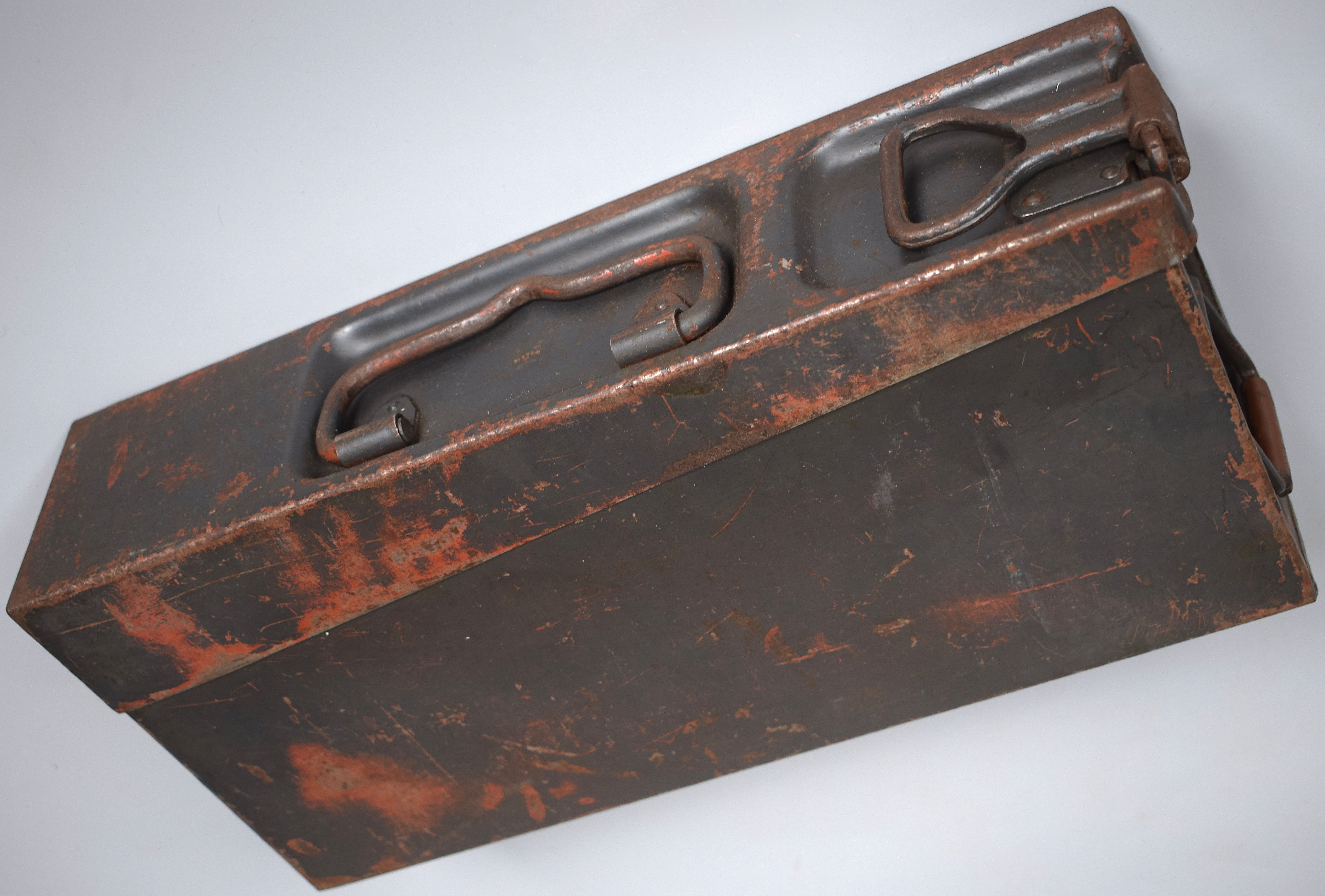 MG34/42 ammo box 'WaA'