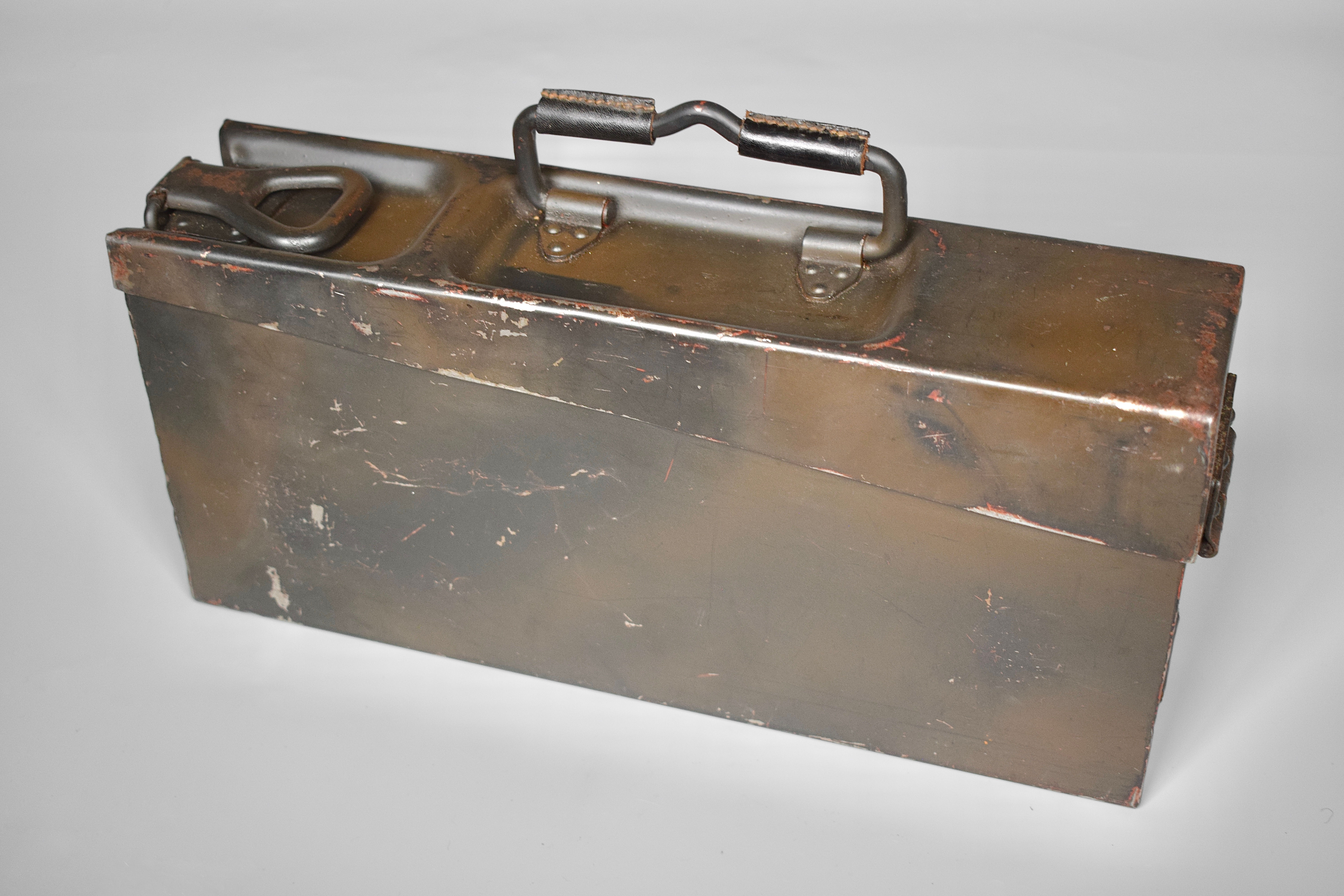 Grey/brown camouflage MG34/42 ammo tin '1940'