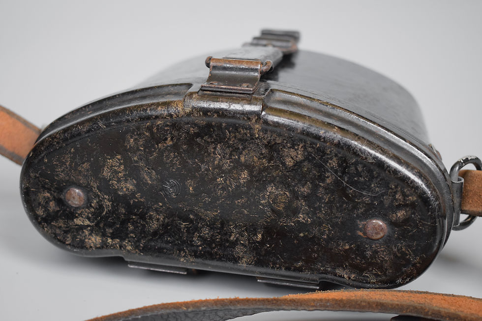 Thumbnail: Speckled black Bakelite 6x30 Dienstglas case w/ strap