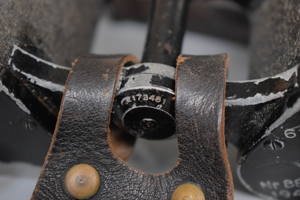 Thumbnail: Swedish Zeiss 6x30 'Silvamar' + Bakelite case '1942'