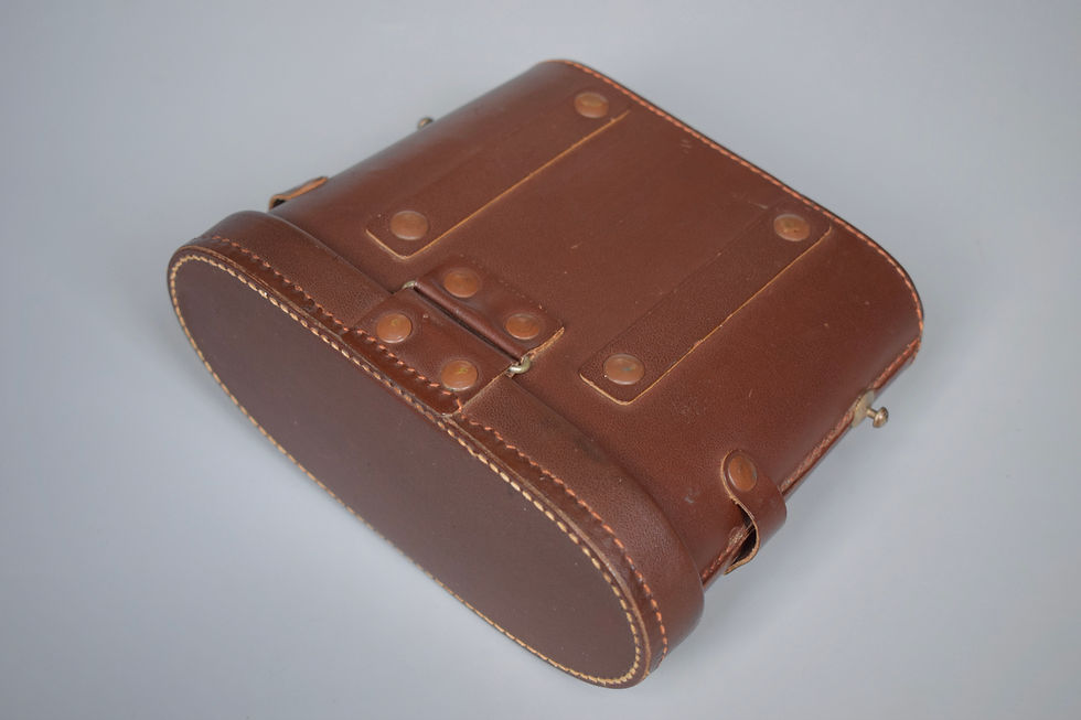 Thumbnail: Mint 8x30 Dienstglas case 'rln WaA202' + sun filters