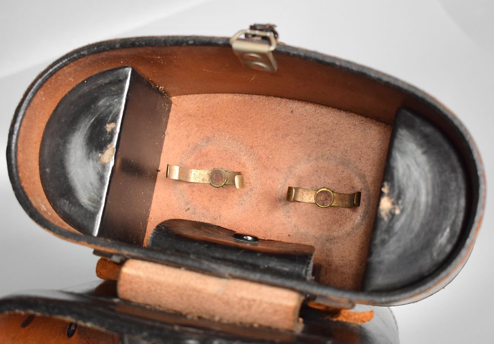 Thumbnail: Zeiss 7x50H Kriegsmarine leather case + filters