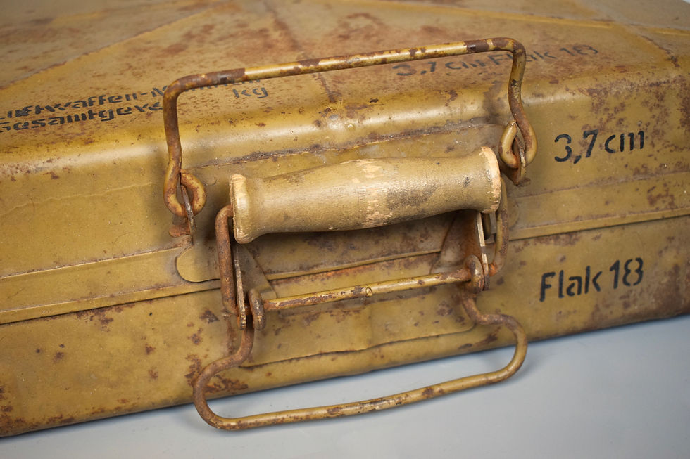 Thumbnail: 3.7cm Flak 18 Ammunition Case