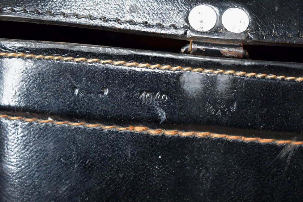 Thumbnail: Zeiss 10x50 Dienstglas binoculars 'blc' + case