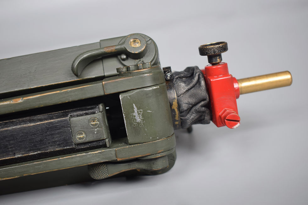 Thumbnail: Wooden optic tripod 'Reiss 1936'