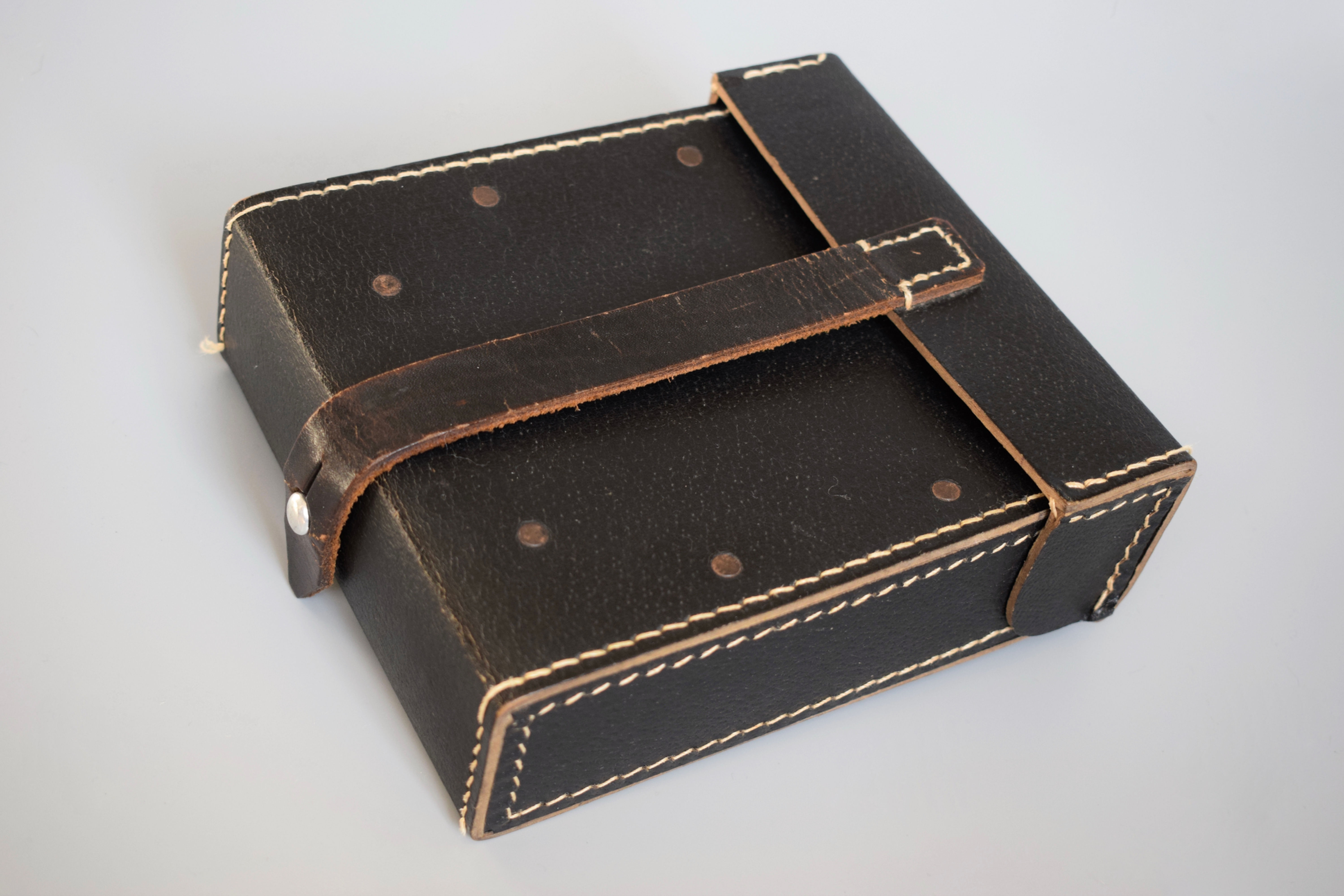 Unissued MG34/42 Presstoff gunner's pouch