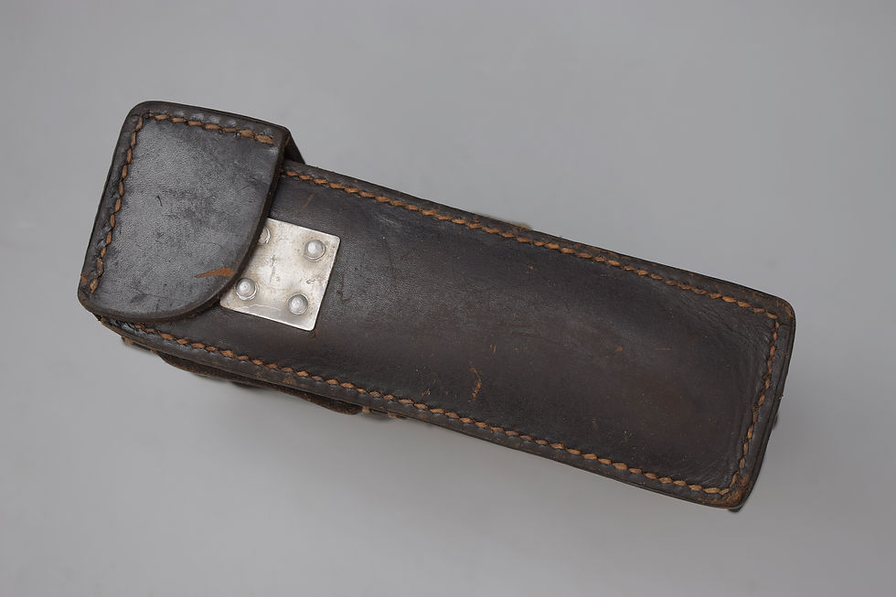 Thumbnail: MG34 gunner's tool pouch '1940' + hot barrel pad