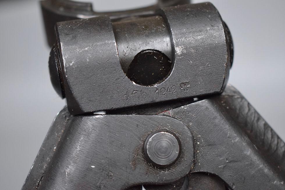 Thumbnail: MG34 bipod 'dfb 1942 WaA'