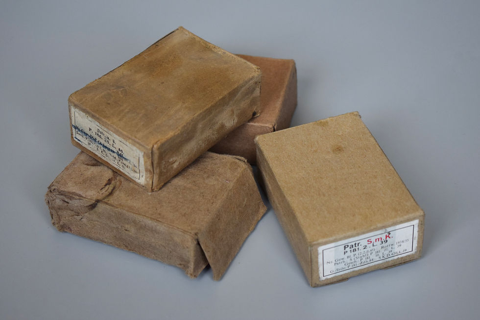 Thumbnail: 7.92x57mm Patronen ammunition boxes set x4