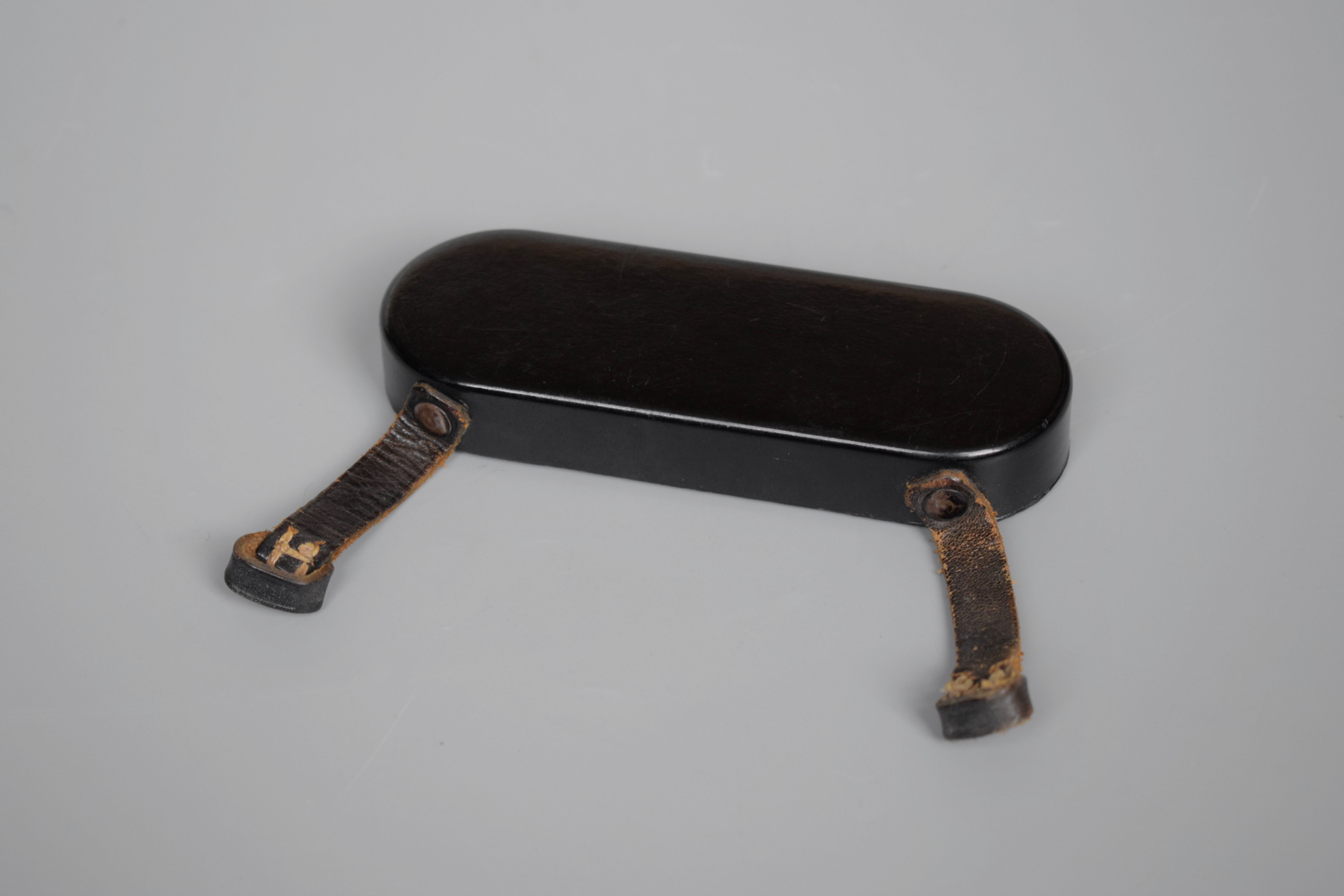 7x50 / 10x50 Dienstglas bakelite ocular cover