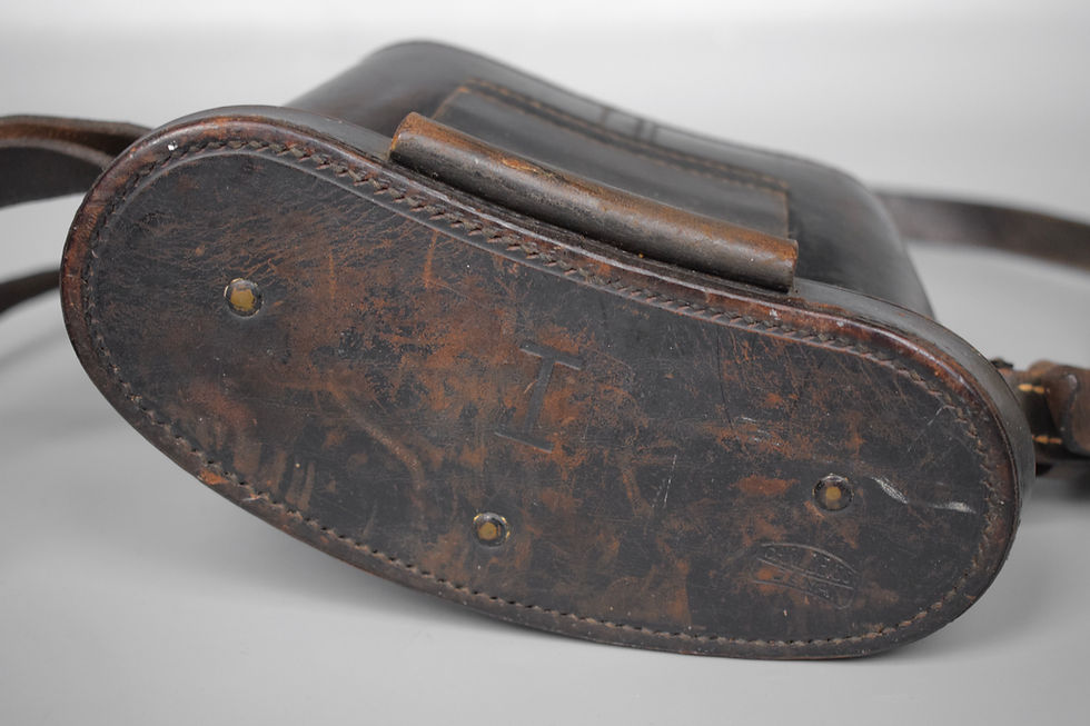 Thumbnail: Pre-war 6x30 Dienstglas case 'Carl Zeiss Jena WaA' + strap