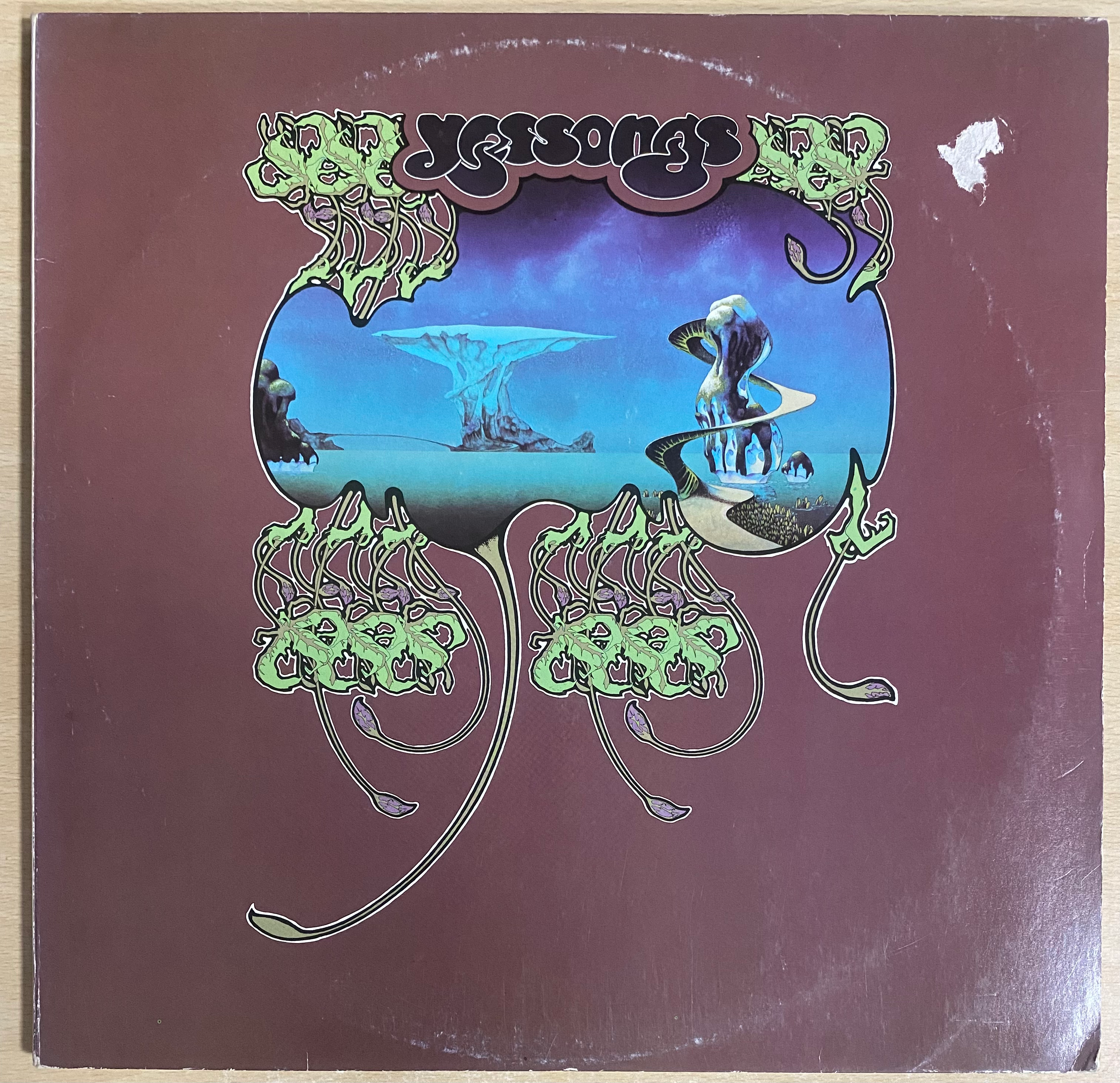 Copertina dell'album Yessongs degli Yes