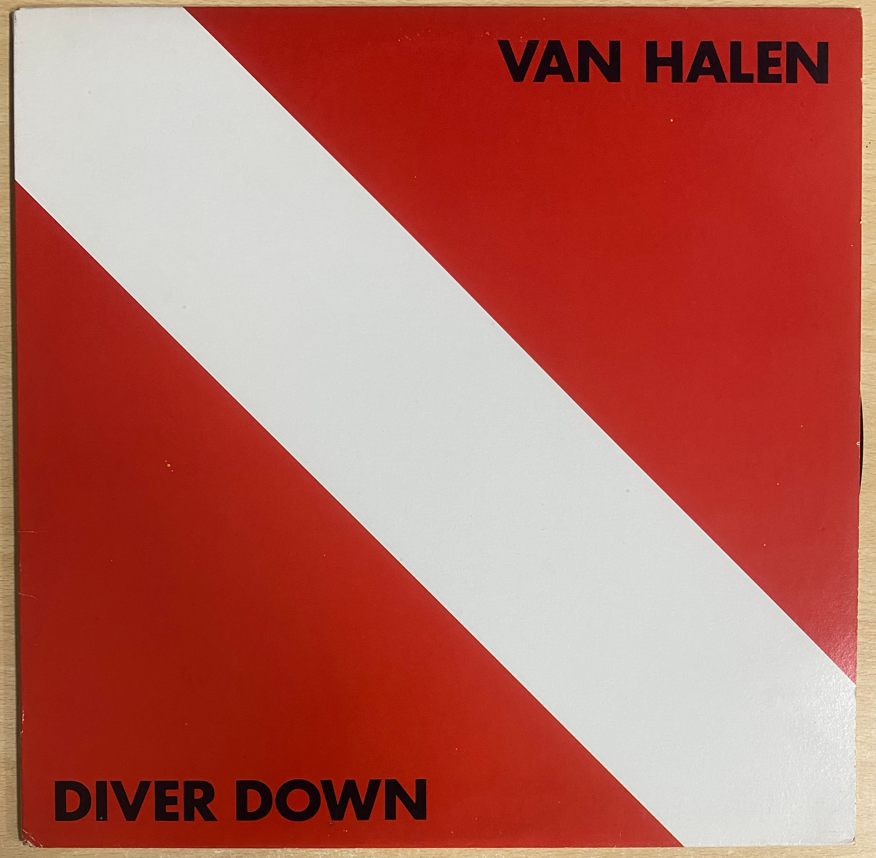 Copertina album Van Halen: Diver Down