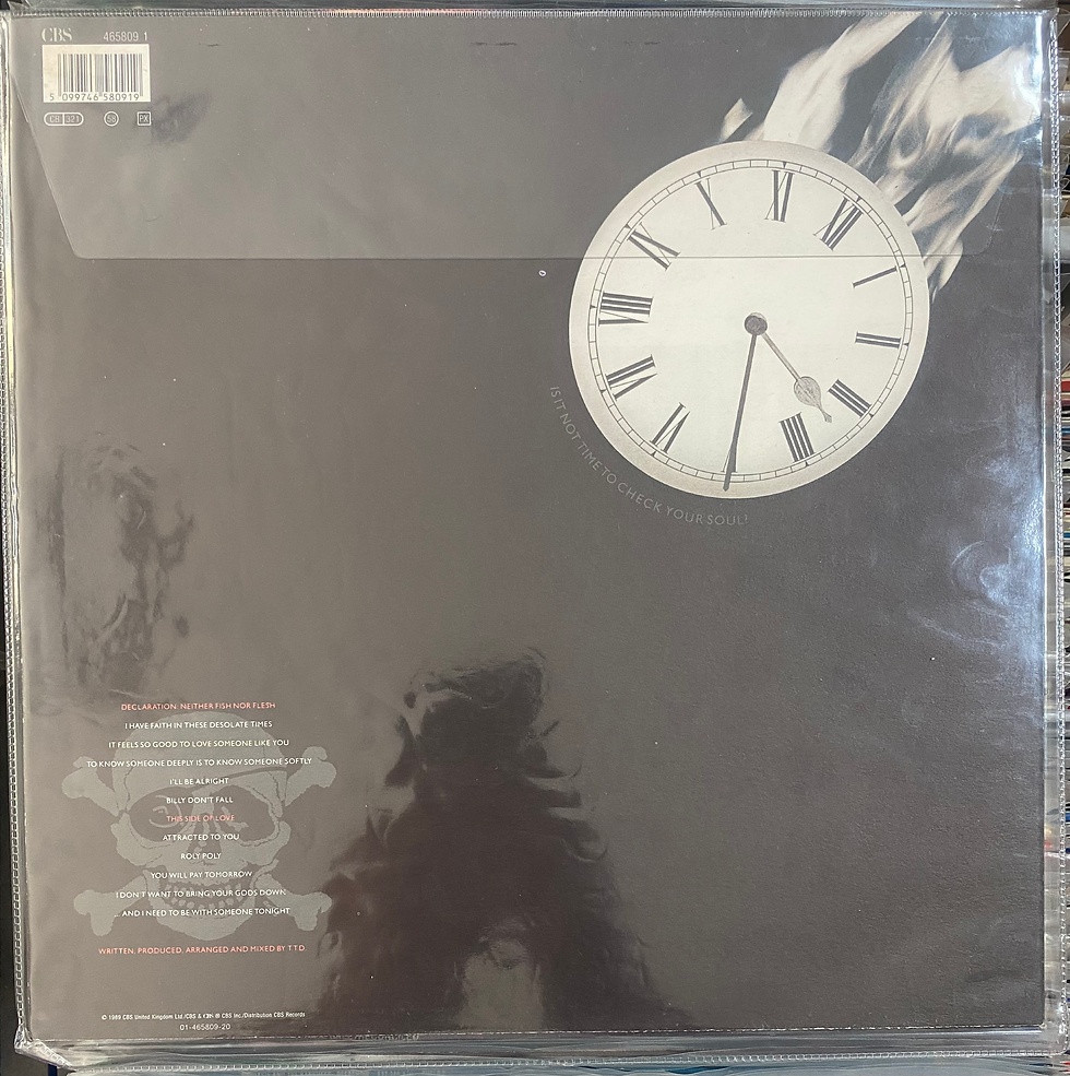 Copertina dell'LP Krokus Change of Address: orologio e mano
