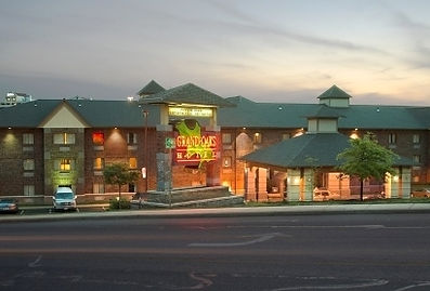 vacation accommodations, highway lodging