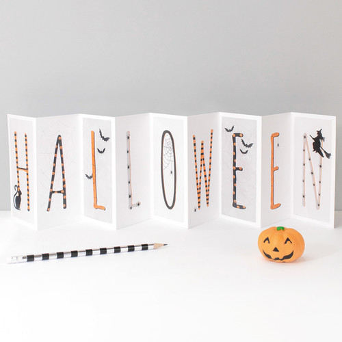 Spooky Halloween Banner Concertina Card