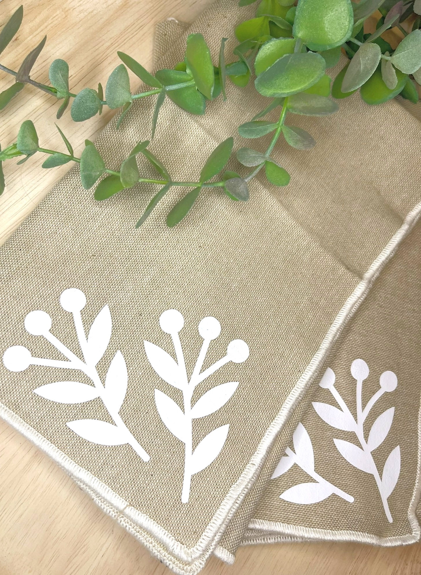 Cloth Napkins Set of 4 in Beige