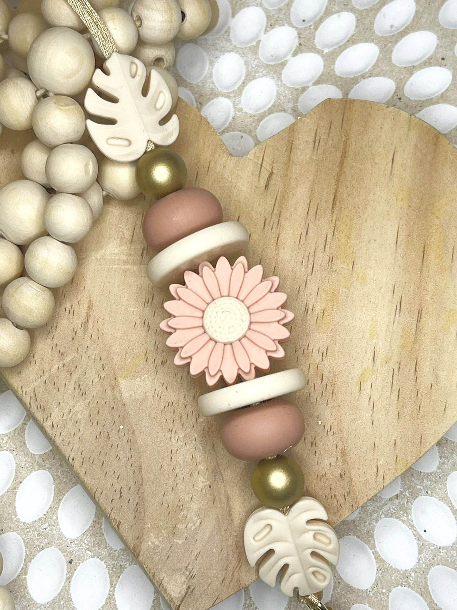 Peach Daisy with Cream Accents Beaded Lanyard