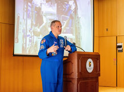 NASA astronaut Bob Hines discusses six months in space