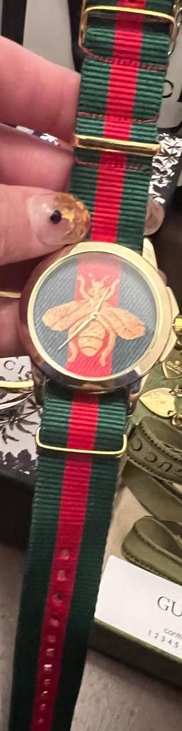 Thumbnail: Reloj gucci