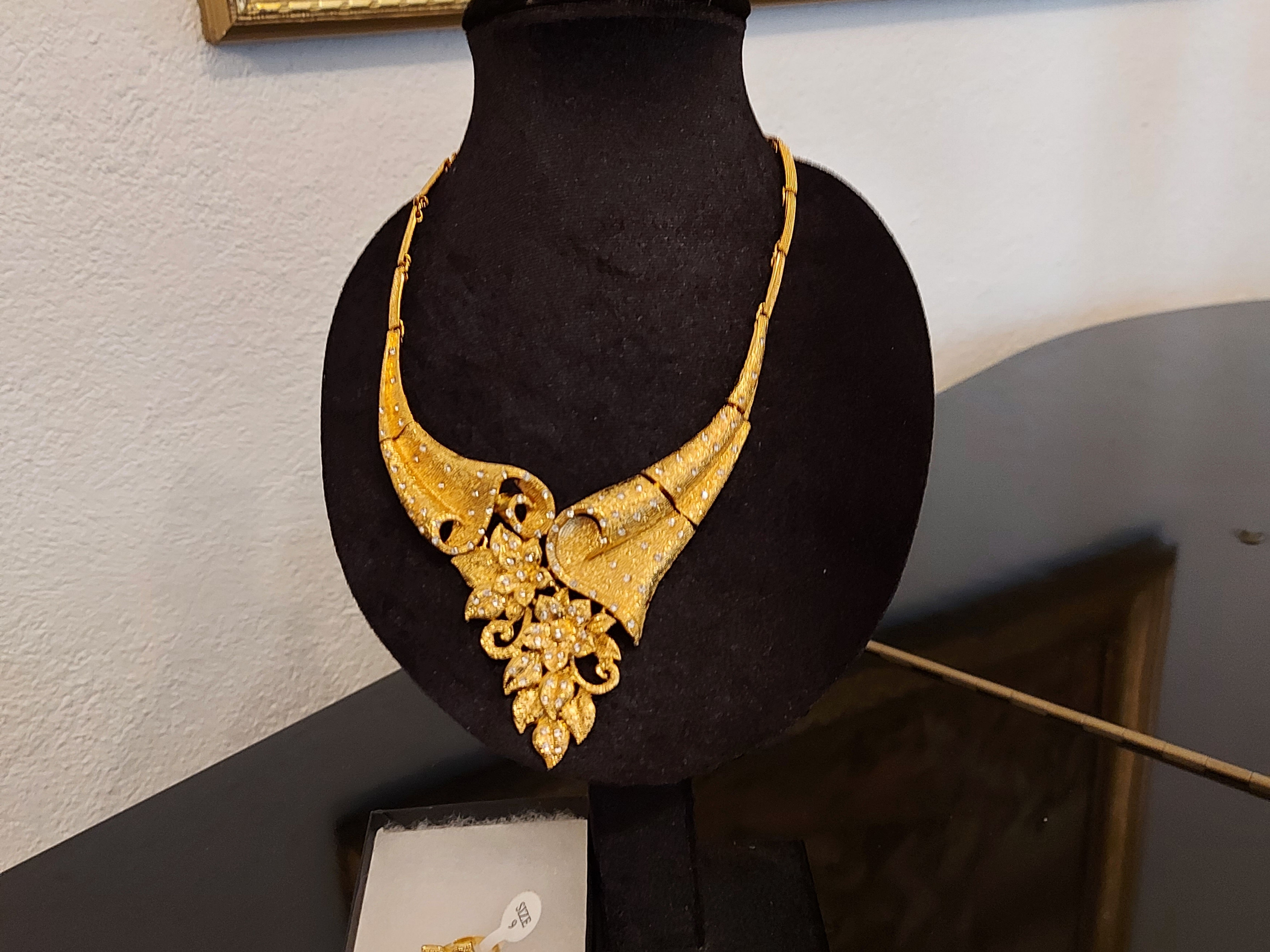 Juego completo flor gde con cristal baño 24K