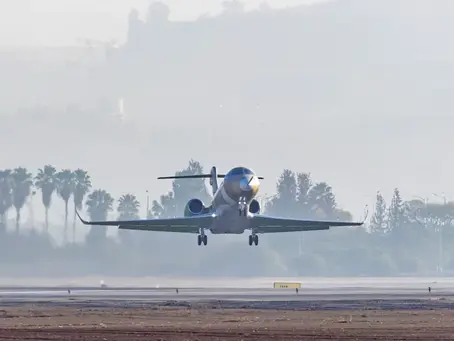 Gulfstream G300 Private Jet