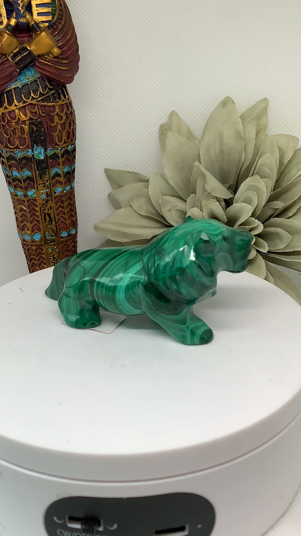 Thumbnail: Malachite Carved Lion 