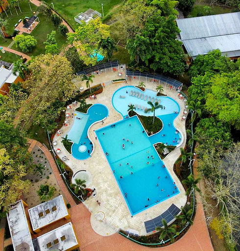 32cbda5a-f78c-41a2-857f-1897f67b5c19 (1)_edited.jpg