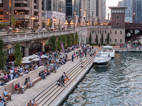 Summer is Almost Here! Here are our favorite Riverwalk Bars and Restaurants!