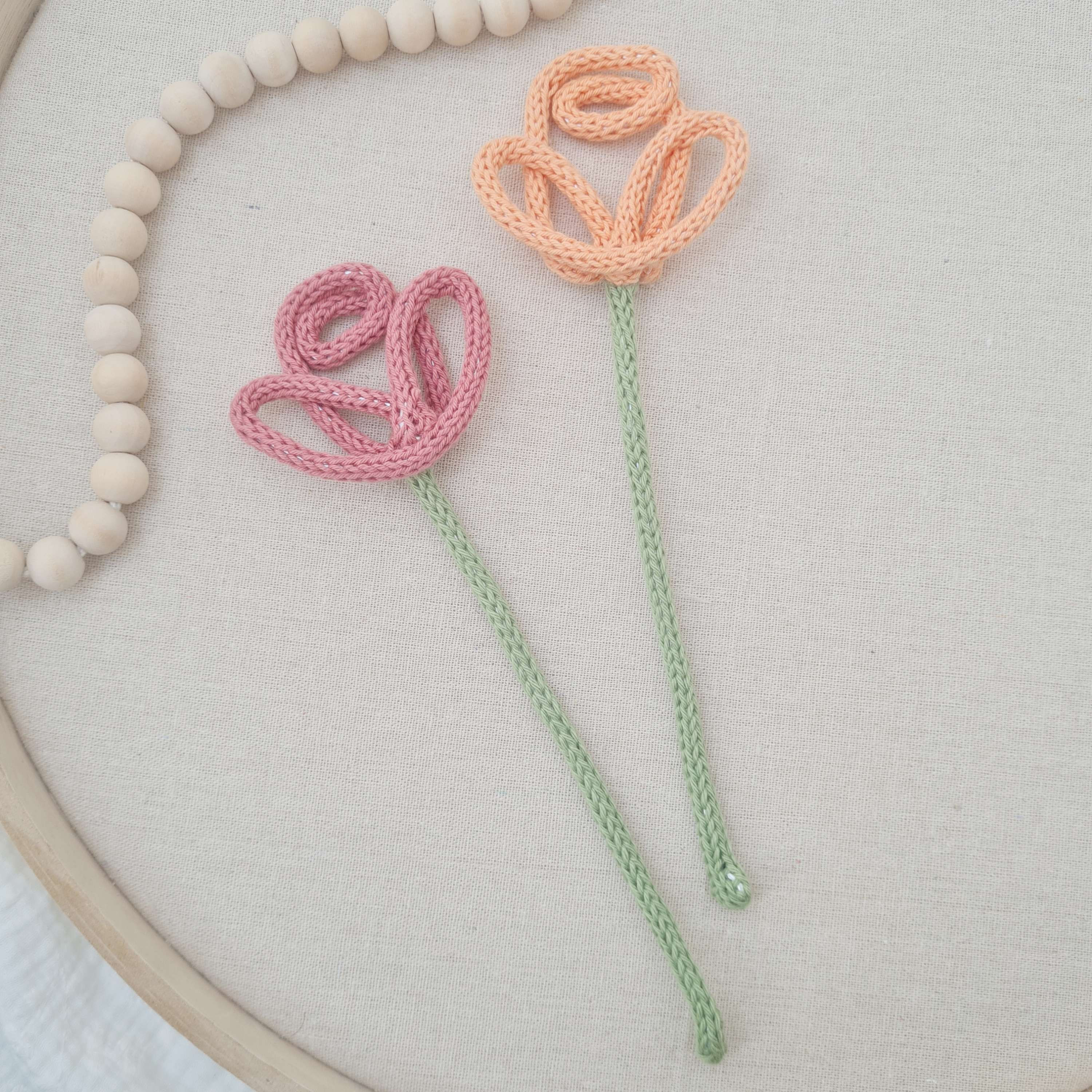 Strickblume Blume Tulpe Strickkunst Wanddeko Frühling Tricotin Wire Art icord