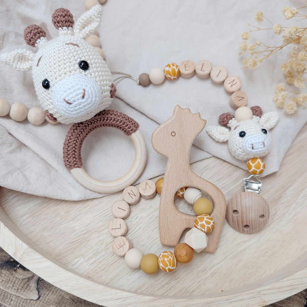 Miniaturbild: Greifling Beissring mit Namen personalisiert Babygeschenk Geschenk zur Geburt Giraffe