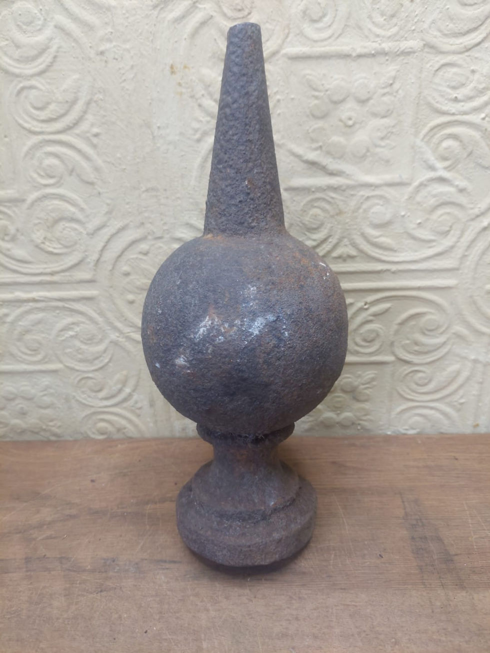 Thumbnail: Pair Of Reclaimed Heavy Solid Iron Garden Post Fence Finials