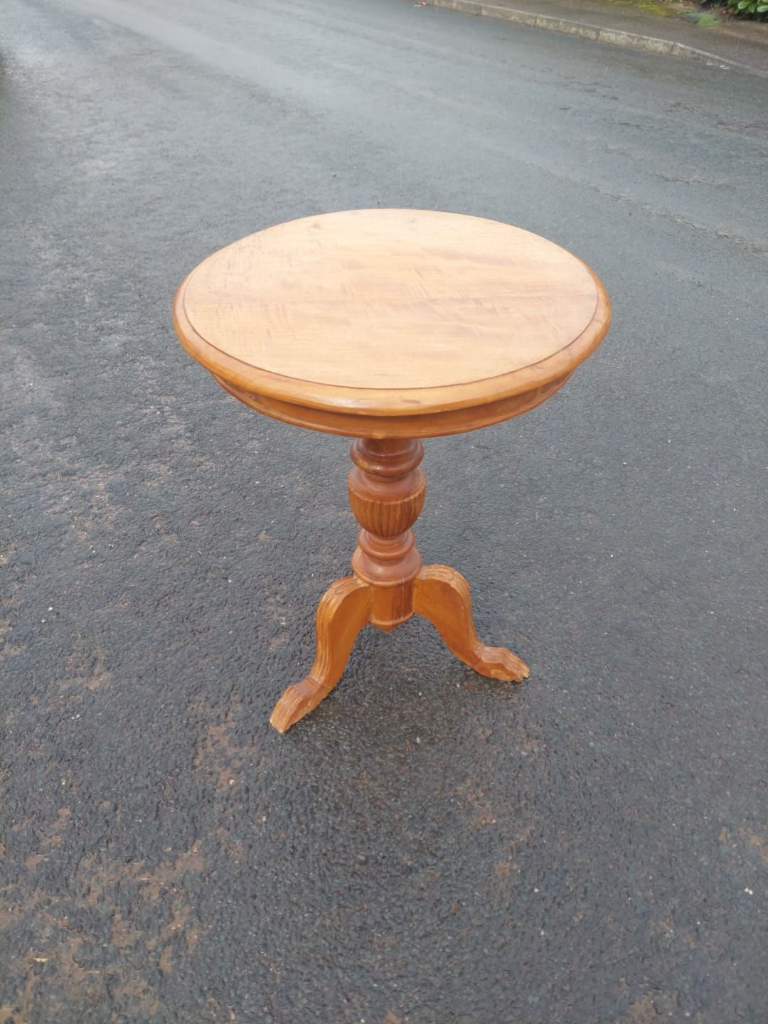 Vintage Wooden Table Stand With Round Top & Carved / Turned Body & Legs