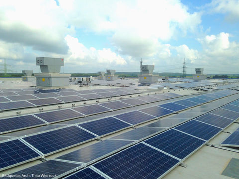 2013 - Photovoltaik-Aufdachanlage EDEKA-Nord, Zarrentin