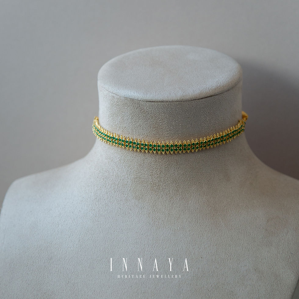 Thumbnail: Nutan Set Emerald Pre Order