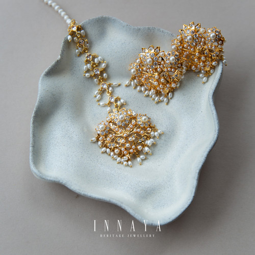 Olive Pearl Amulet Tikka Set