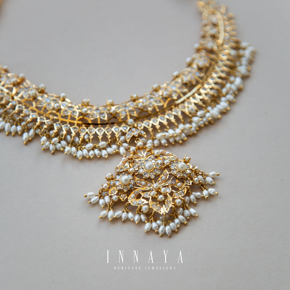 Thumbnail: Omaira Bridal Set Pre Order
