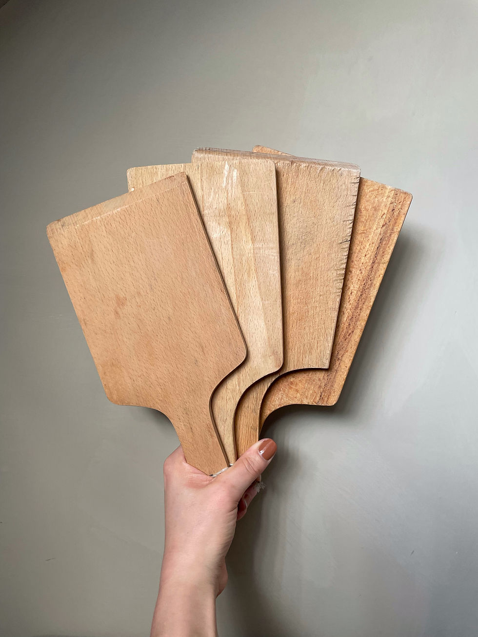 Thumbnail: Set of Four Small Vintage Chopping Boards 