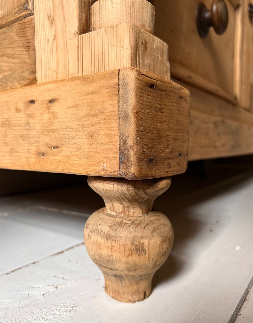 Thumbnail: Victorian Pine Dresser