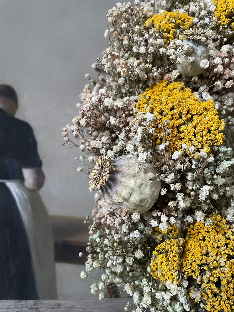 Thumbnail: Gypsophila, Poppy and Achillea Wreath