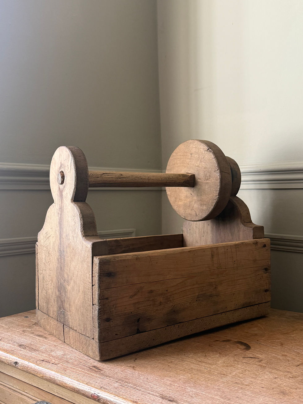 Thumbnail: Primitive Wooden Spinning Wheel