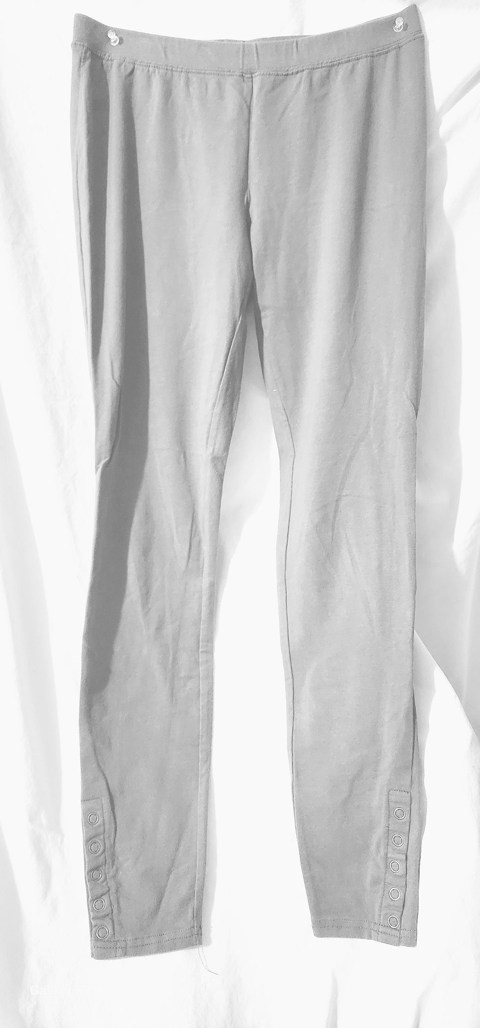 Gray Leggings-Front