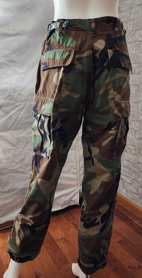 US Army Camo Pants-Rear