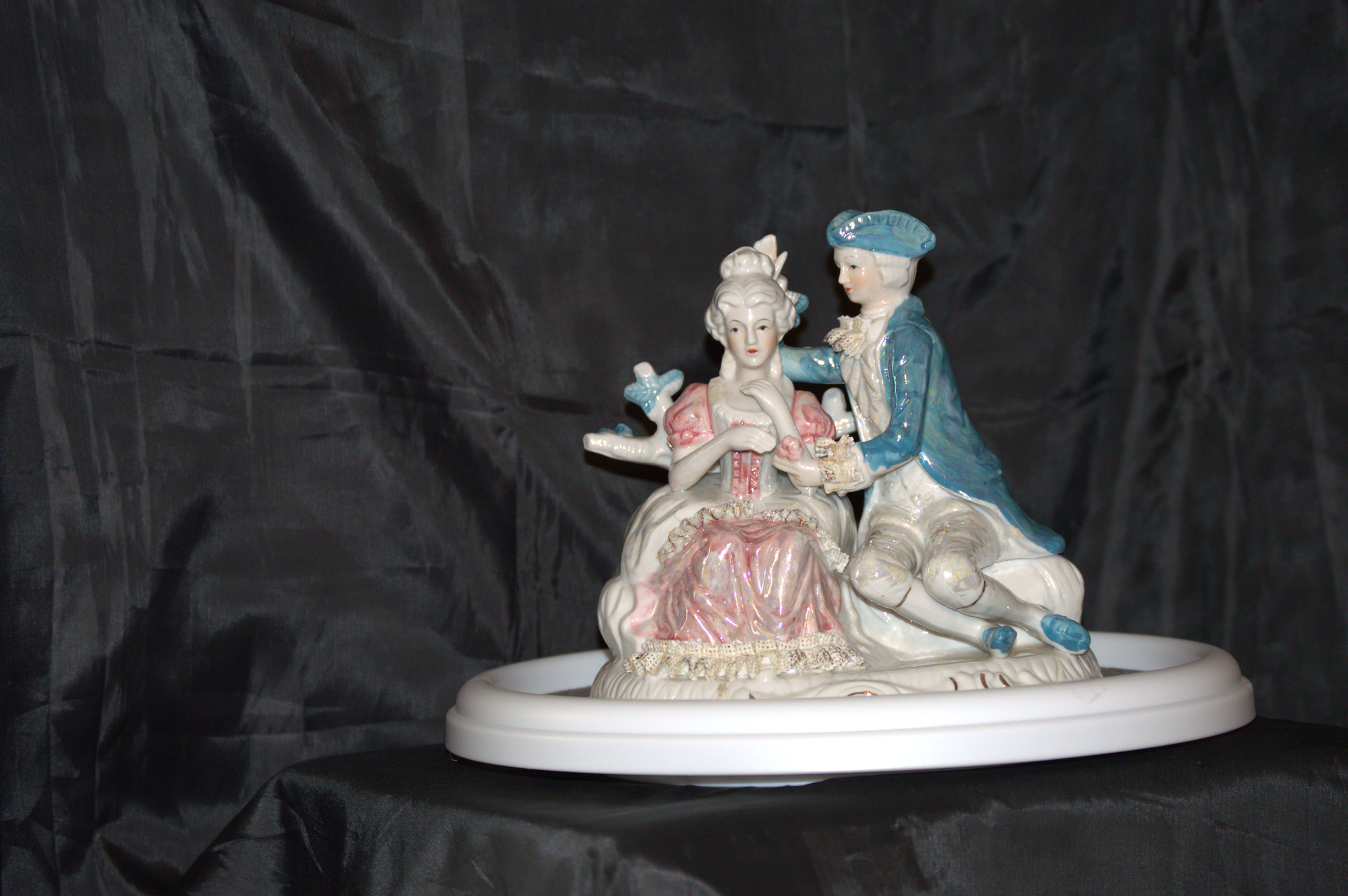 Victorian-Style Courting Couple Figurine